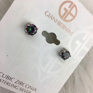 Giani Bernini Jewelry - Giani Bernini cubic zirconia sterling silver studs Giani Bernini Jewelry - Giani Bernini cubic zirconia sterling silver studs